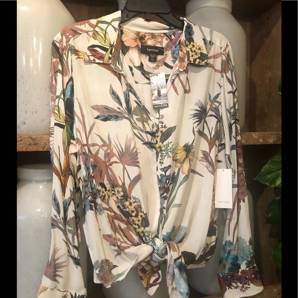 Karen Kane NWT Floral shirt size XL